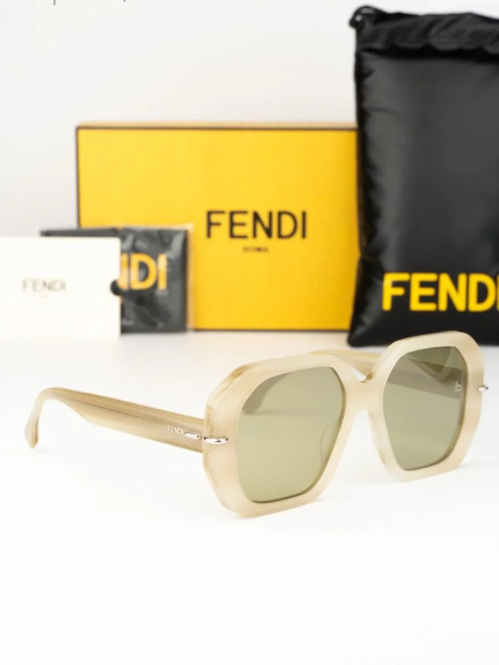 Fendi Women Sunglasses Square Brown Silver Mirror FE40173I 60Q NEW AUTHENTIC
